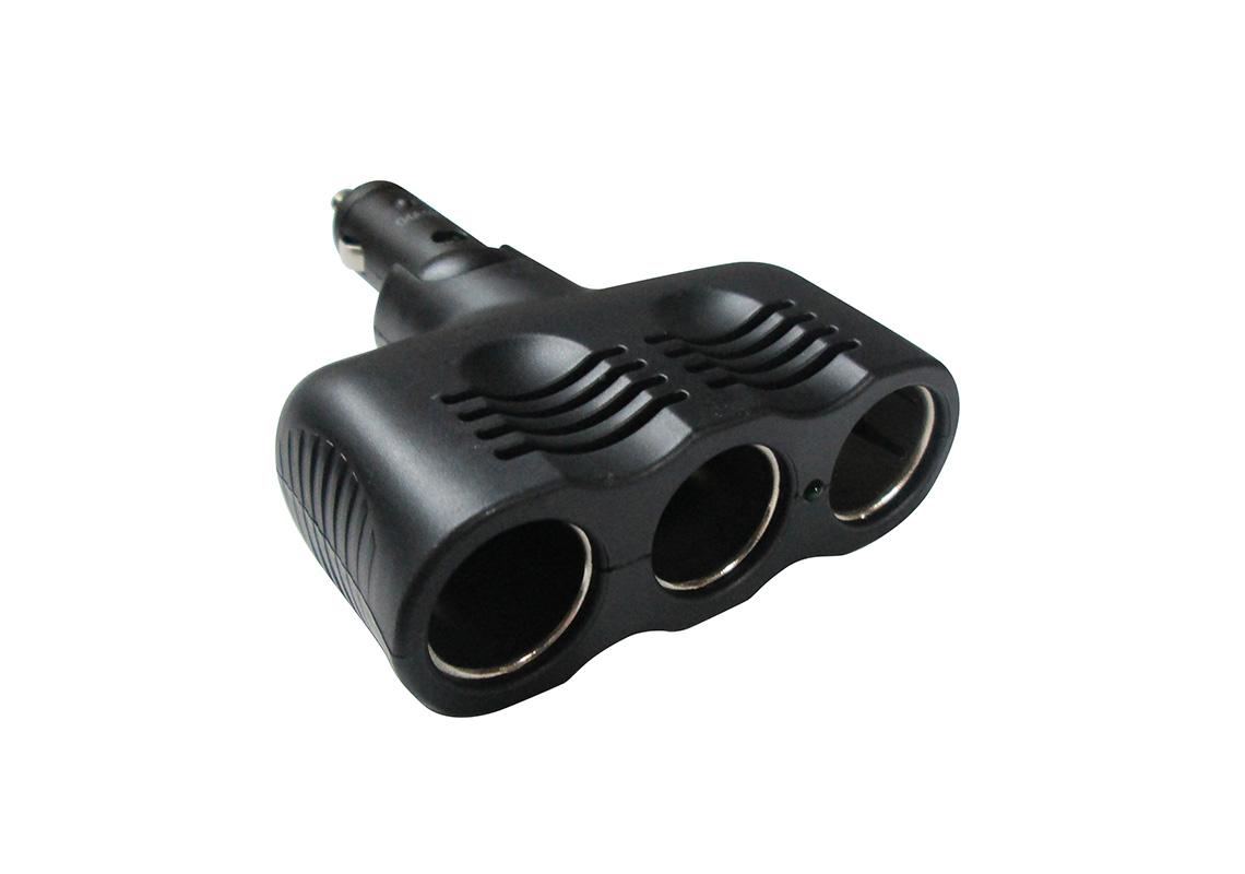 CIABATTA PER ACCENDISIGARI A 3 USCITE DA 12 V